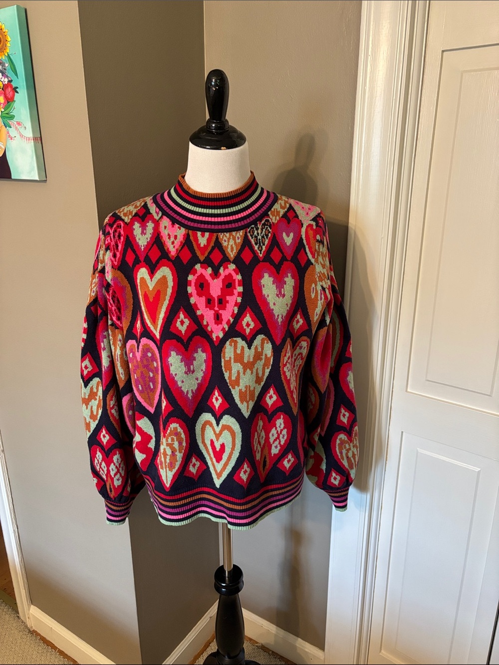 Avara Colorful Heart Pattern Women's Sweater